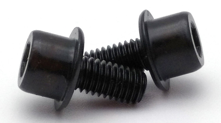 flanged socket head cap screw