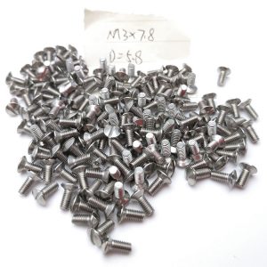 Slotted Oval Head Machine Screws