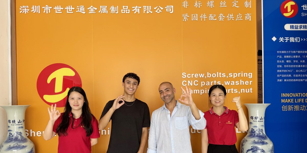 Customer visit at Shi Shi Tong